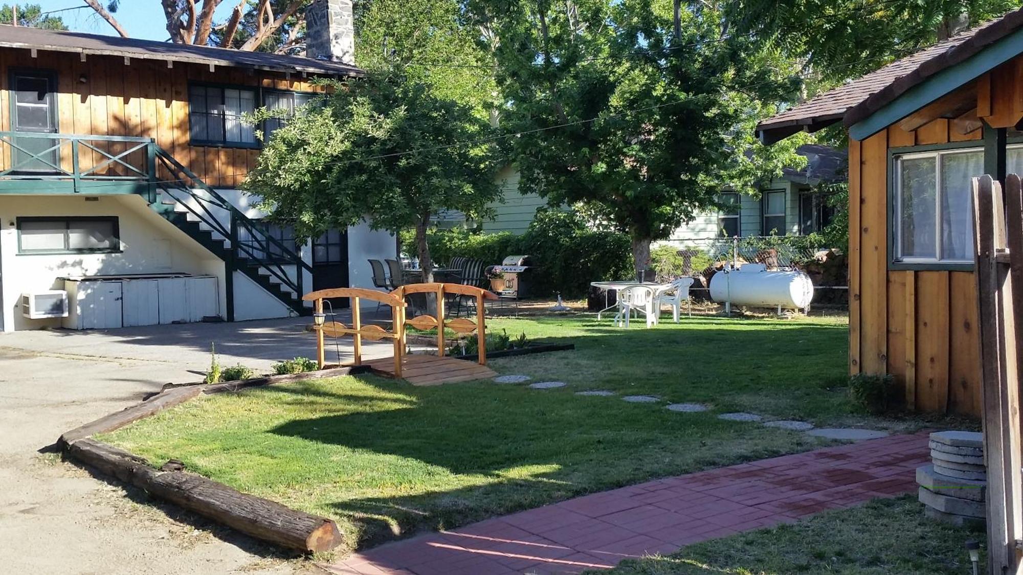Kern Riverfront Lodge كيرنفيل المظهر الخارجي الصورة