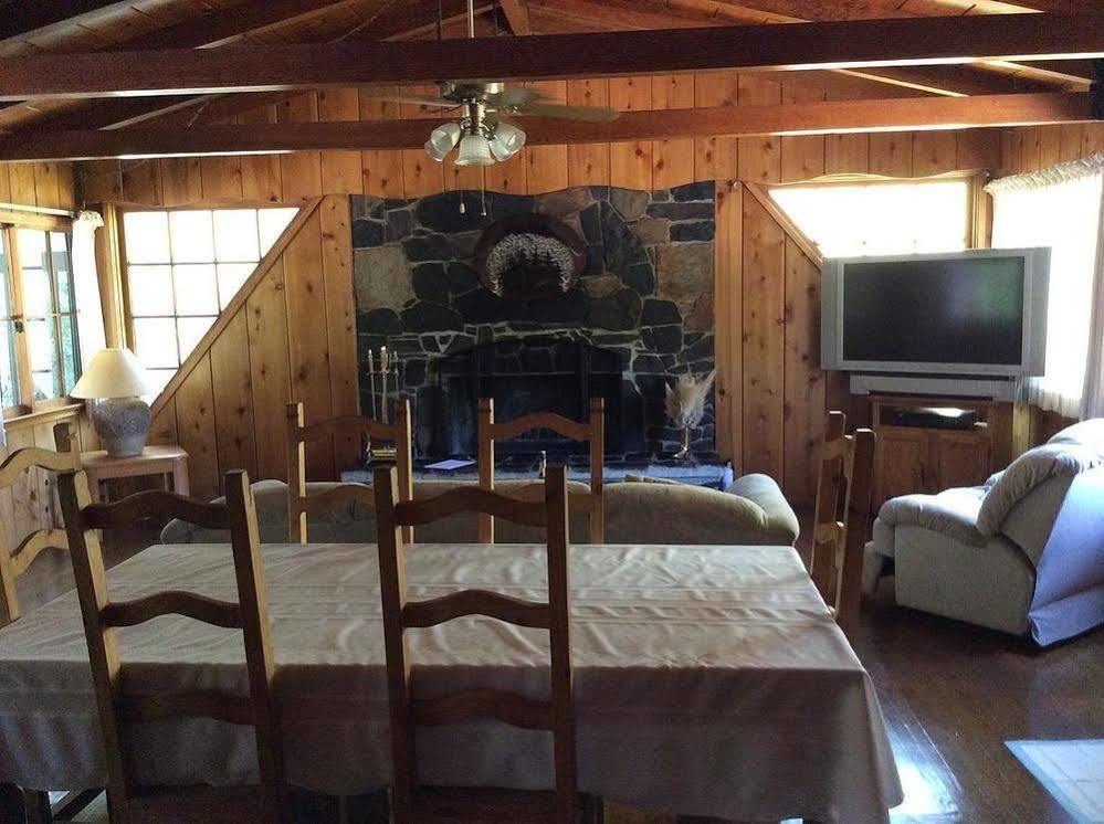 Kern Riverfront Lodge كيرنفيل المظهر الخارجي الصورة